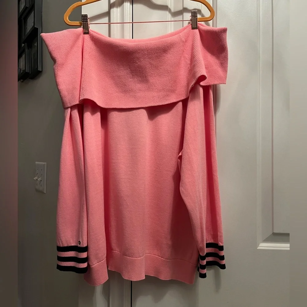 Tommy Hilfiger NWT Off Shoulder Sweater- size 3X - Picture 3 of 8